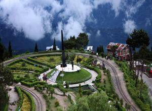 Darjeeling :- A Quick and Handy Travel