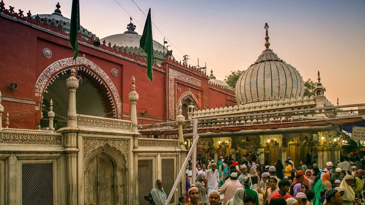 Nizamuddin’s Shades of the Sufi