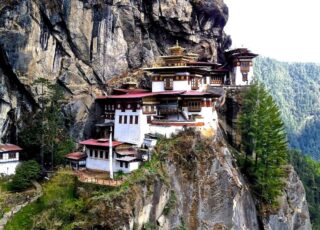 Bhutan Luxury Holidays