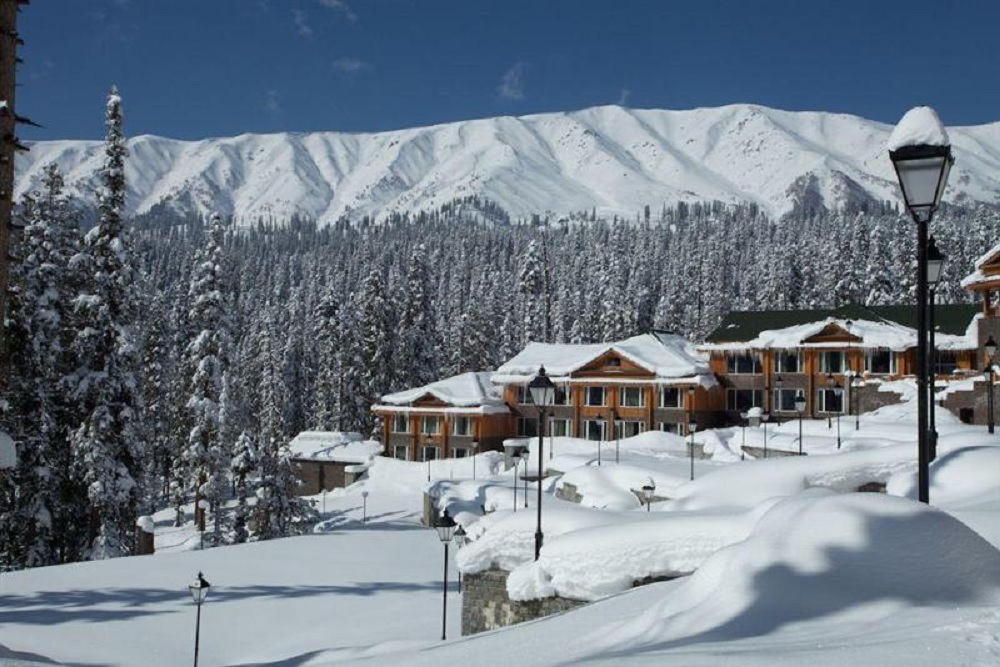 5 Best Luxury Hotels In Himalayas India Accommodation 